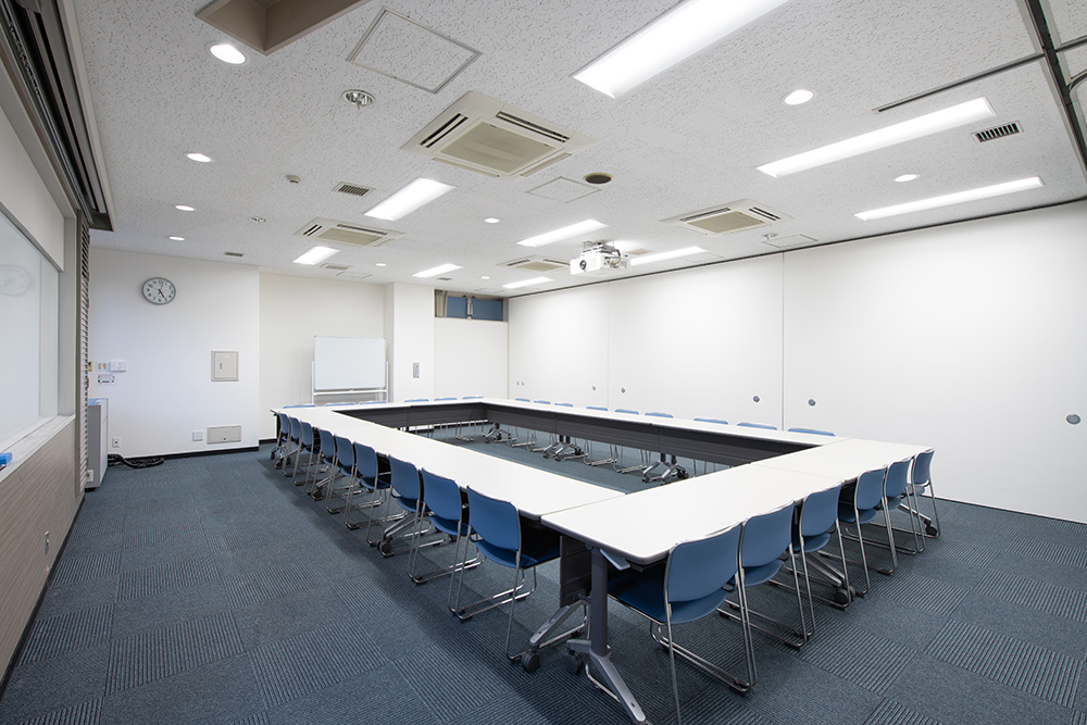 写真：501B号室ロの字形式