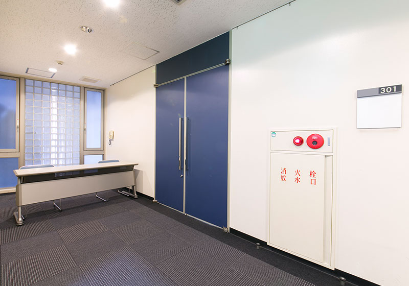 写真：3Fホワイエ