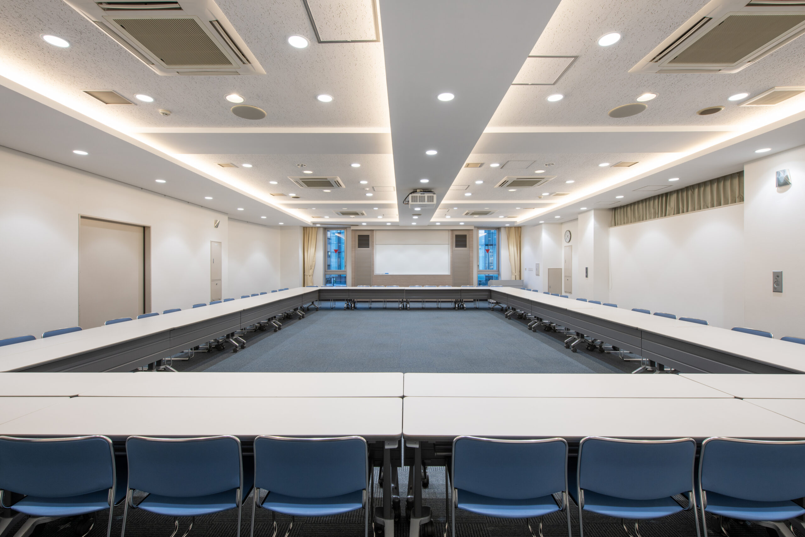 官公庁・各種団体の会合に、安心して使える貸し会議室を