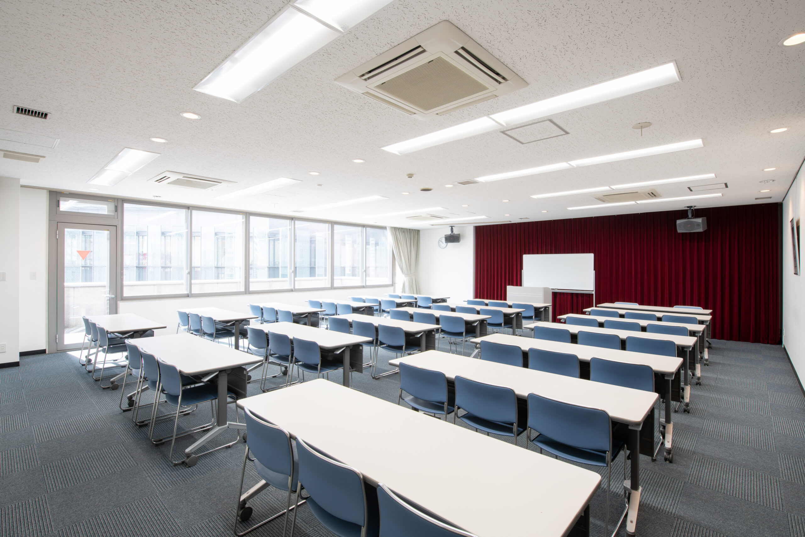【名駅徒歩3分】雨でも濡れない！安保ホールがビジネスイベントに選ばれる3つの理由